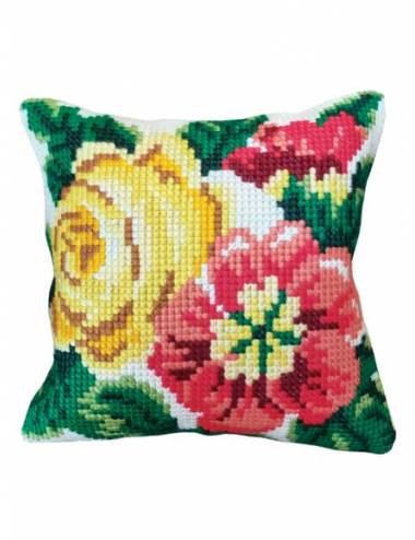 EMBROIDERY CUSHION 01.163