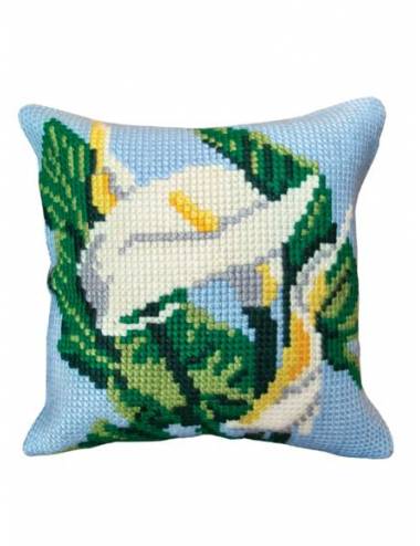 EMBROIDERY CUSHION 01.164