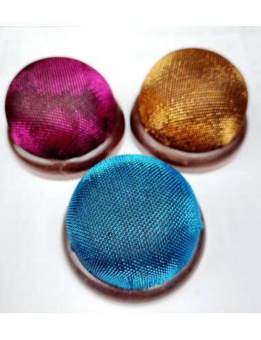 Balls for pins in 3 colors